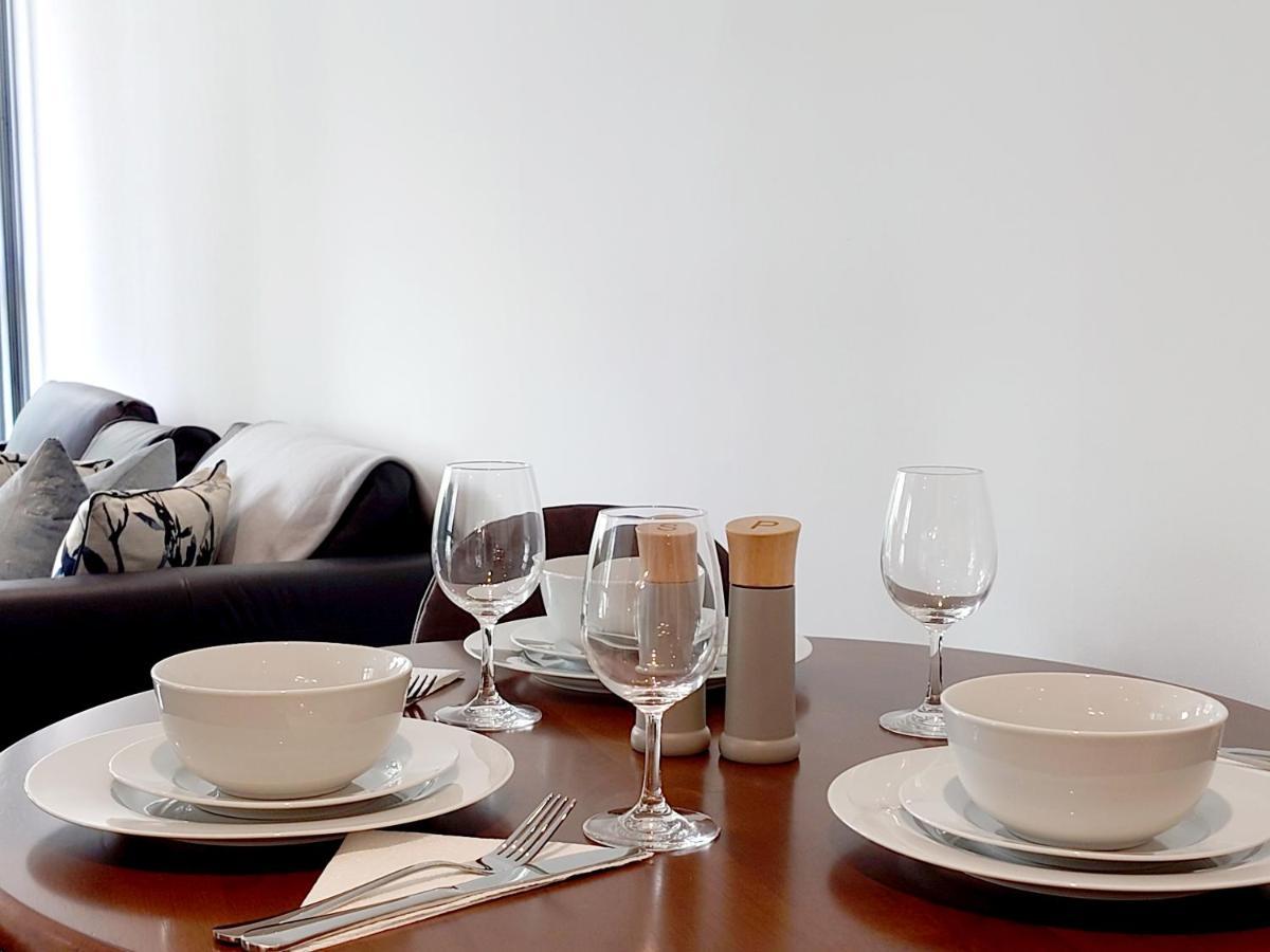 Fully Serviced Two Bed Apartment By Excel & O2 London Kültér fotó