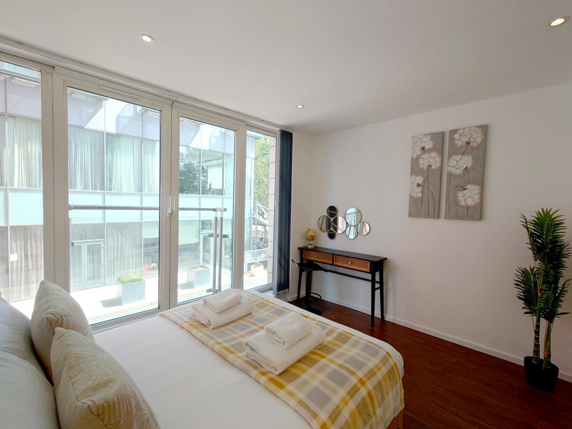 Fully Serviced Two Bed Apartment By Excel & O2 London Kültér fotó